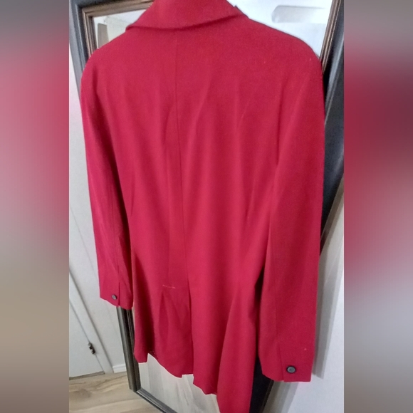 Judith Hart Collection Coat - Picture 7 of 10